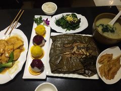 -闫府私房菜·百年鲁菜(恒隆店)