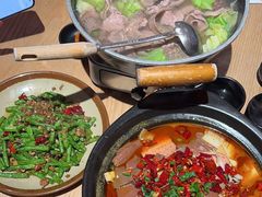 -川堂风·跷脚牛肉·乐山爆炒(宝山日月光店)