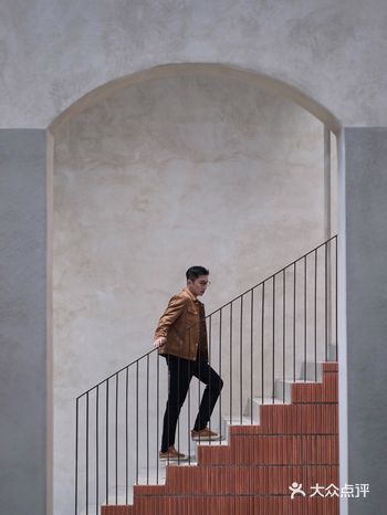 魔都探店｜藏在家具店内的纪念碑谷🛕