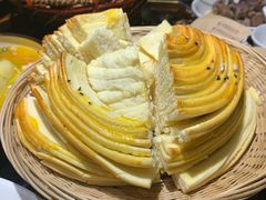 葵花宝典-东口码头·烧鸽子·鱼头泡饼·地方菜(金鹰悦城店)
