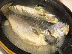 百秒黄花鱼-莆田餐厅PUTIEN(深圳湾万象城家宴店)