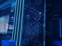 -吉星氧吧量贩式KTV(惠乐购百货店)