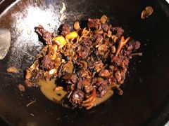 -鱼窝棚柴火铁锅炖(富山屯店)