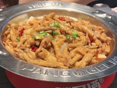 -胖哥俩肉蟹煲(世茂国际广场店)