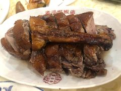 脆皮烧鹅-禄源公·老莞诚饭店