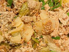 -红东阁东北菜烤肉酒馆(CROSS万象汇店)