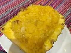 版纳菠萝饭-香巴拉云南餐厅(华莱坞店)