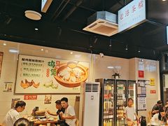 -齐齐衮·廟街生蚝雞煲(荔湾地铁站店)