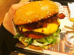 -The Habit Burger Grill 哈比特汉堡(复兴soho店)