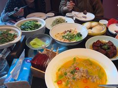 -鸽子侯·家宴·平价海鲜(市图书馆店)