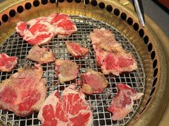 -铭牛烧肉·和牛海鲜自助(高新月牙湖店)