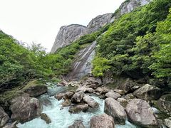 -鄣山大峡谷