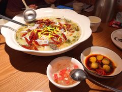 -江渔儿酸菜鱼专门店(明珠广场店)