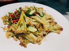 -老周家酱卤猪蹄私房菜(克拉玛依西街店)