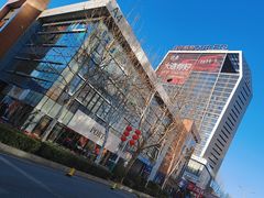 -百年港湾奥特莱斯(香炉礁店)