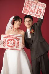 -雪中彩影婚纱摄影·微光艺术中心