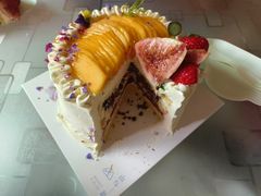 -山与蓝·轻糖鲜果蛋糕(勒泰店)