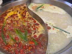 -沸炉重庆老火锅(军事博物馆店)