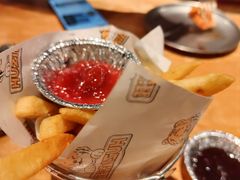 -HUZI虎滋精酿餐吧(京西大悦城店)