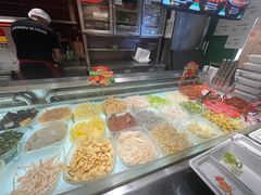 -成都你六姐·牛肉冒菜(城市集市合生汇店)