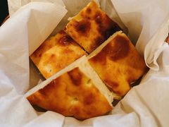 餐前面包-Efes Turkish & Mediterranean Cuisine 艾菲斯餐厅(陆家嘴店)
