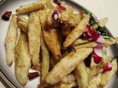 -八府香鸭·啫啫煲(华山路店)