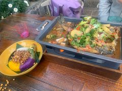 -春天里餐厅·云南创意菜特色美食(束河店)