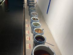 -尚尚仙·酸汤猪手·猪肚鸡火锅(华联万柳购物中心店)