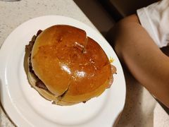 -香港新发烧腊茶餐厅(书城店)