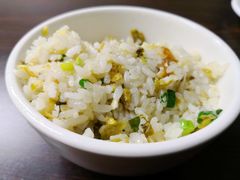 酸菜鸡蛋炒饭-艺味深尝(云锦路店)