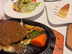 -爱丽丝牛排西餐厅(光谷步行街店)