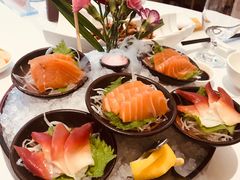 -万龙洲海鲜(大兴绿地缤纷城店)