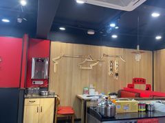 -鲁员外地锅鸡地锅鱼(古墩路店)