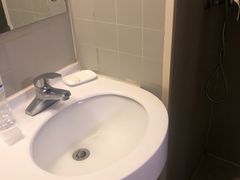 -白玉兰商务酒店(济南趵突泉宽厚里店)