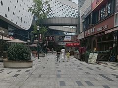 -宝龙城(杭州滨江店)