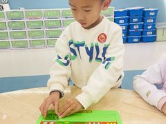 -红黄蓝成长中心(海淀上地店)