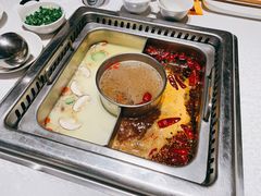 牛油菌汤锅-巴奴毛肚火锅(六天地店)