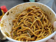 -球场热干面老店