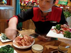 -老滇山寨•云南特色菜•地方菜•民族风情歌舞表演(金碧店)