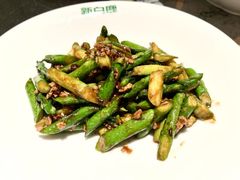-新白鹿餐厅(虹桥南丰城店)