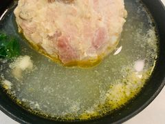 -新镇江酒家(南京西路店)