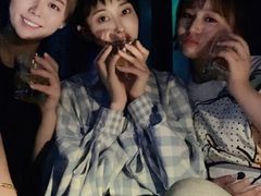 -欧米亚派对酒吧(绵阳店)