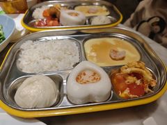 -雀蓝川菜(奥体广场店)