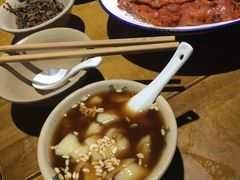 -白乐天毛肚火锅馆(南滨路店)