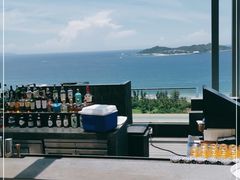 -瑰丽酒店·海吧·天际下午茶·现场DJ·天台酒吧