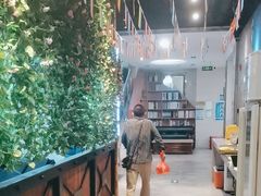 -九头鸟酒家(东高地店)