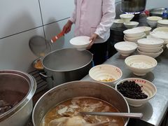 -文山荷鲜居(翠湖店)