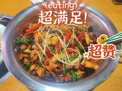 -郭婆婆疯子鸡·土货江湖菜馆