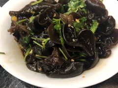 -石记科尔沁肥牛(泰和店)