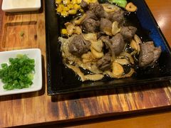 铁板牛肉粒-気楽亭和食料理(气乐亭大世界本店)